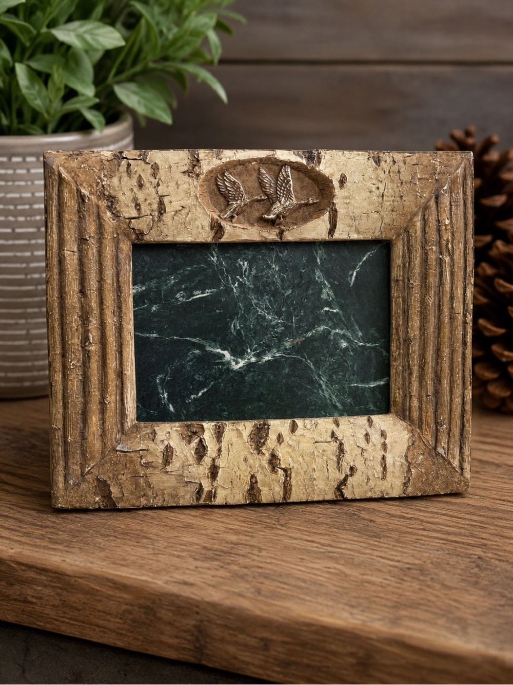 Connoisseur Rustic Flying Geese Photo Frame Faux Birch Bark Resin Tabletop 9"x7"